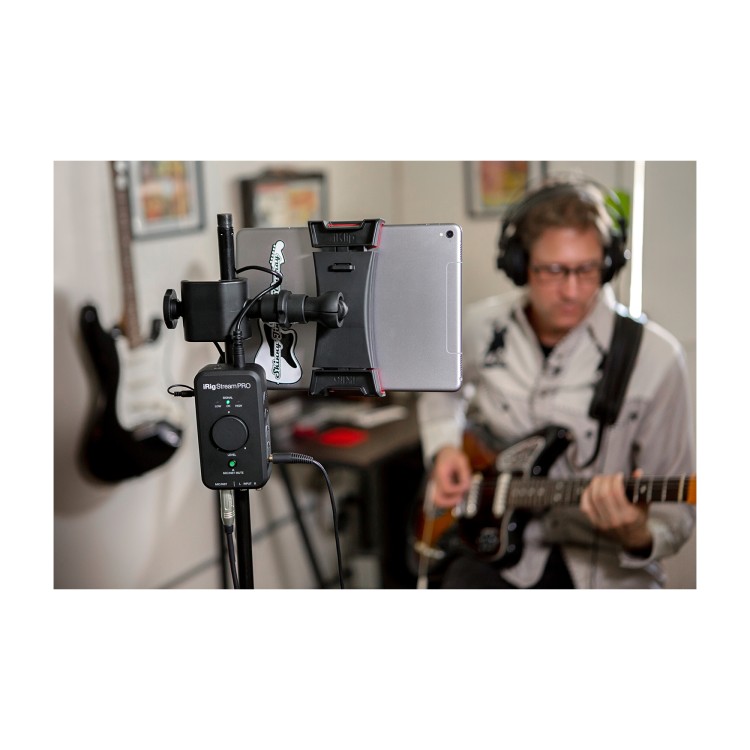 IK Multimedia iRig Stream Pro