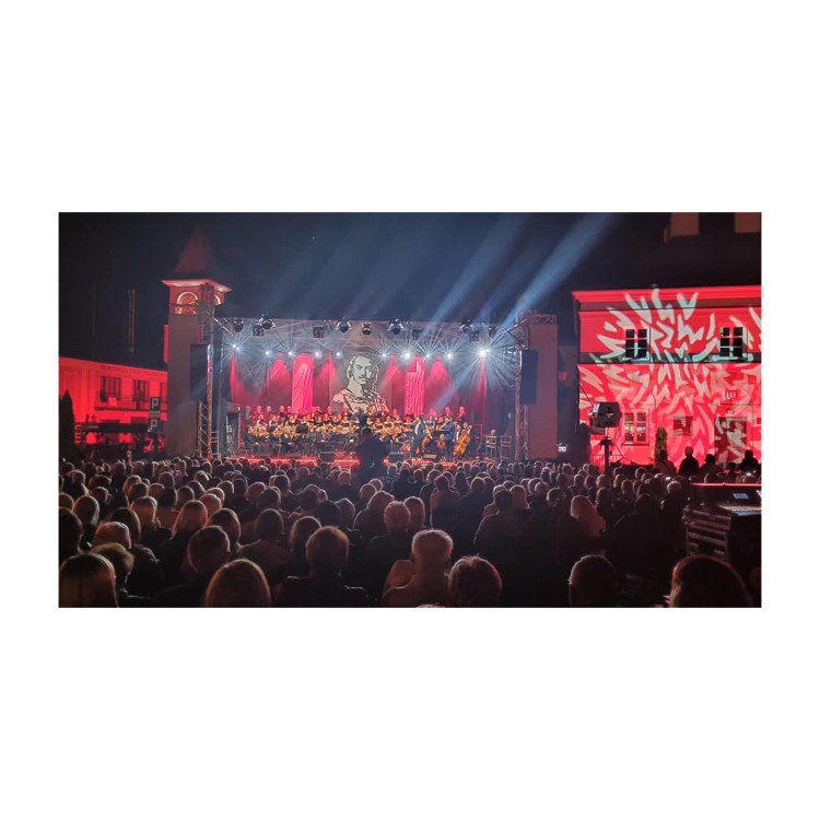 Flash Professional LED PAR 64 COB SHORT Mk2 200W/300W