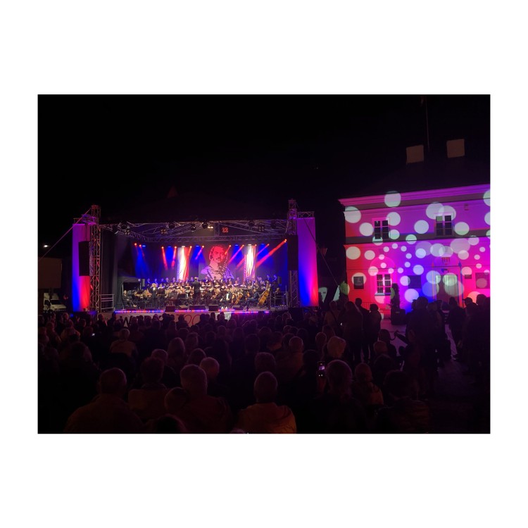 Flash Professional LED PAR 64 COB SHORT Mk2 200W/300W