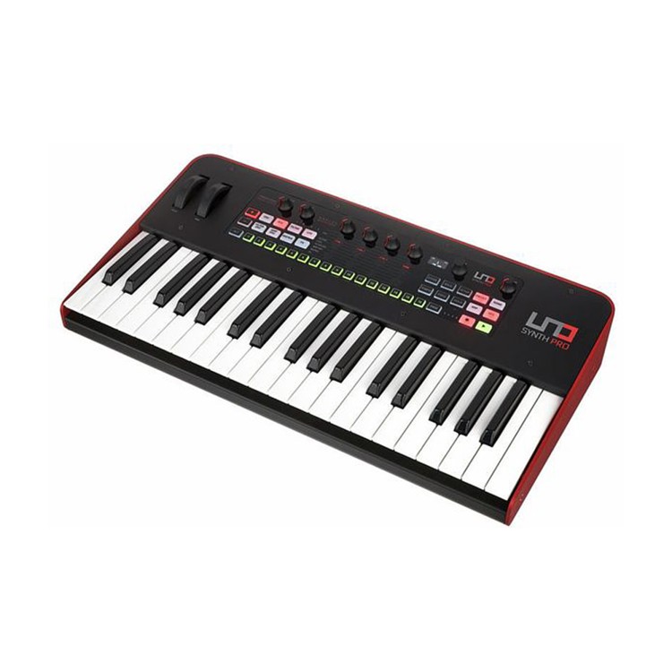 IK Multimedia UNO Synth Pro