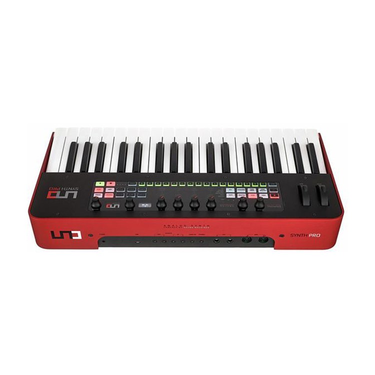 IK Multimedia UNO Synth Pro