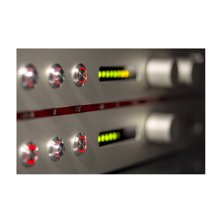 Neumann V 402