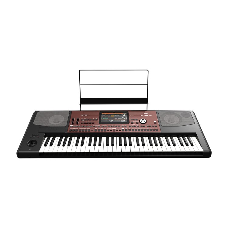 Korg Pa700