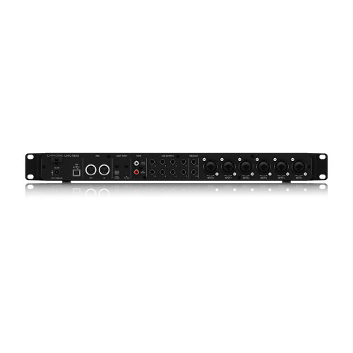 Behringer U-PHORIA UMC1820