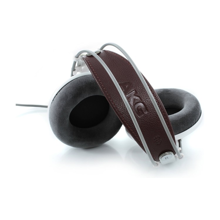 AKG K701