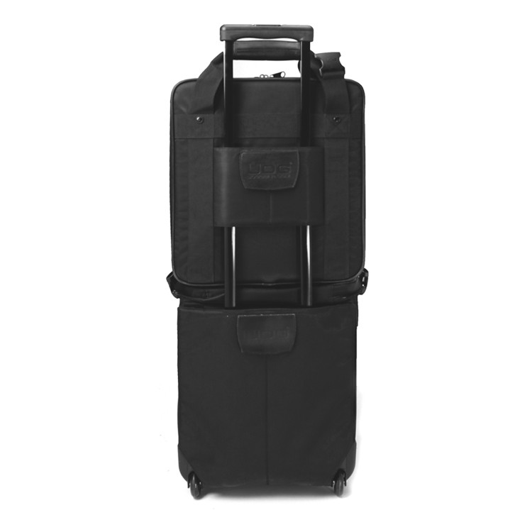 UDG Ultimate CD Player / MixerBag Large