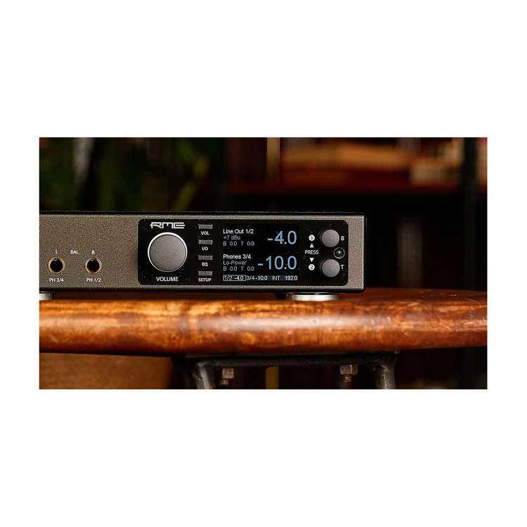 RME ADI-2 Pro EX - przetwornik