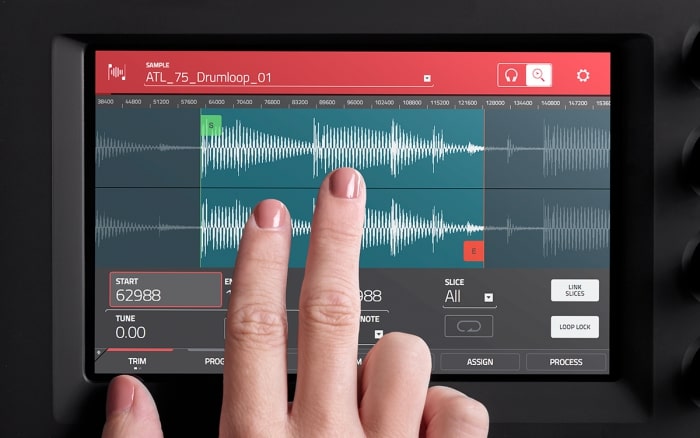 mpctouch_touch1_web_1200x750.png_d666664b9870af2ae3a7c719f66fb121