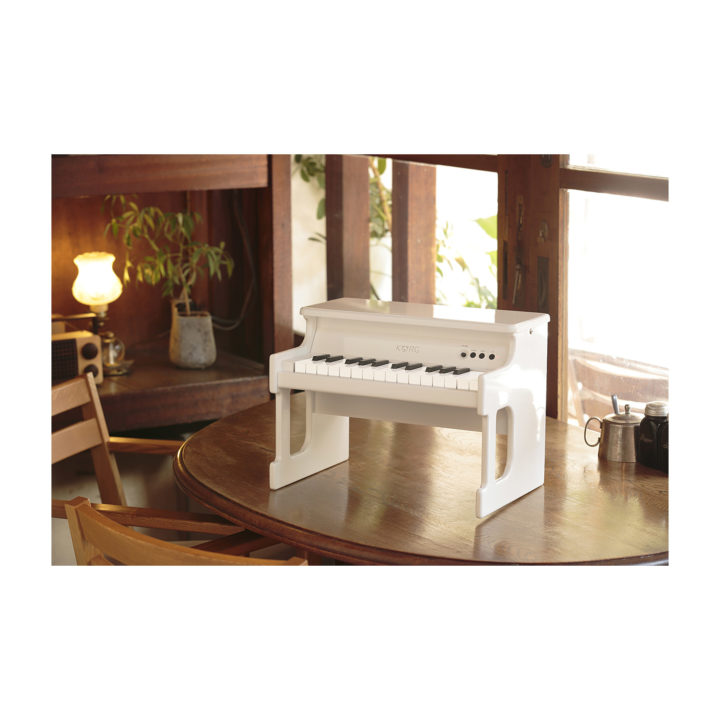 Korg tinyPIANO White 3