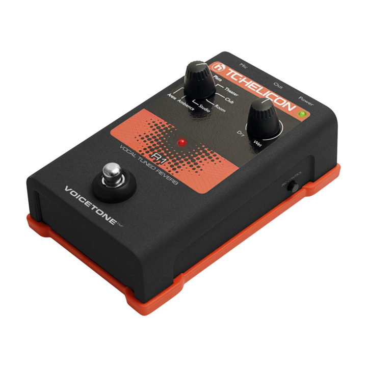 TC Helicon VoiceTone R1 Vocal Tuned Reverb 2