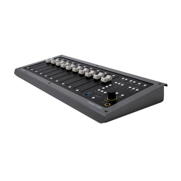 softube console 1 fader sideview2
